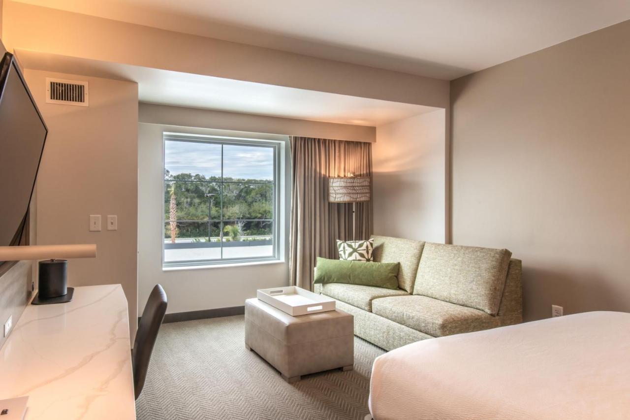 Courtyard By Marriott Jekyll Island Hotell Eksteriør bilde